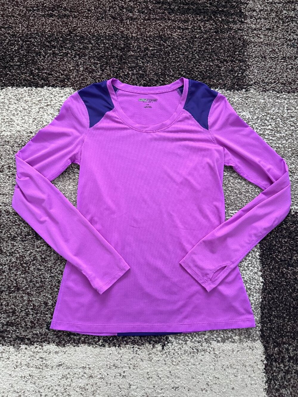 EXPRESS (S) Fuchsia Purple Core Long Sleeve Colorblock Tee Workout Activewear